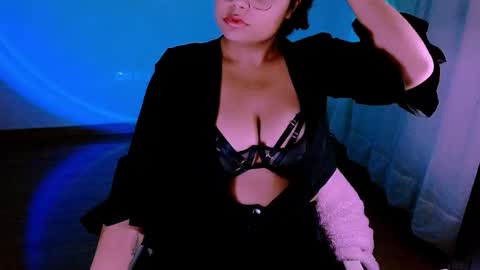 Snapshot of alejandra_conde chatting on November 28, 2025, 1:41 am Alejandra online show from November 28, 2025, 1:41 am