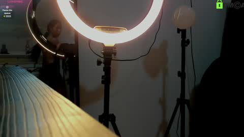Snapshot of alejandra_dunn chatting on January 28, 2025, 12:22 pm Alejandra online show from January 28, 2025, 12:22 pm