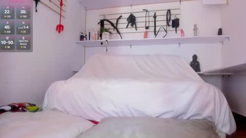 Snapshot of alejandra_dunn chatting on February 26, 2025, 1:41 pm Alejandra online show from February 26, 2025, 1:41 pm