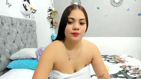 Snapshot of alejandra_evanss chatting on September 21, 2025, 10:22 pm alejandra_evanss online show from September 21, 2025, 10:22 pm