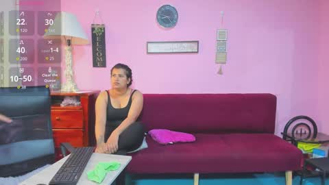 Snapshot of alejita_smithh chatting on September 16, 2025, 1:23 pm zoe and Kataleya online show from September 16, 2025, 1:23 pm