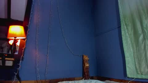 Snapshot of alejo_323__ chatting on January 13, 2025, 1:34 am alejo_323__ online show from January 13, 2025, 1:34 am