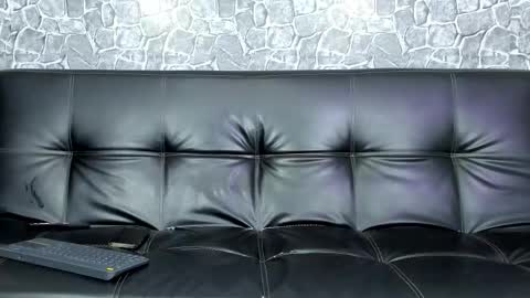 alejo peverell online show from November 4, 2025, 7:13 pm