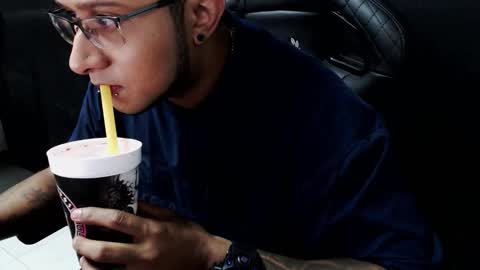 Snapshot of alejoconex6 chatting on November 9, 2025, 6:12 am Alejo online show from November 9, 2025, 6:12 am