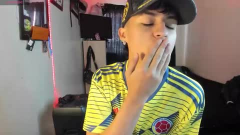 Snapshot of alejoo_storms chatting on September 27, 2025, 2:44 pm alejo online show from September 27, 2025, 2:44 pm