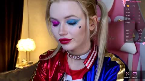 Lexi online show from December 11, 2024, 3:56 am