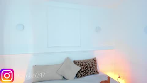 Snapshot of aleksandra_miller chatting on March 10, 2025, 12:26 pm Aleksandra online show from March 10, 2025, 12:26 pm