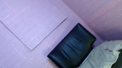 Kimmygirl online show from December 28, 2024, 5:03 pm