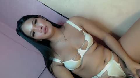 Kimmygirl online show from January 10, 2025, 7:32 pm