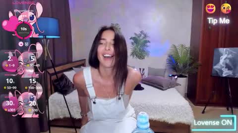 AlenaCoplan online show from September 16, 2025, 6:31 pm