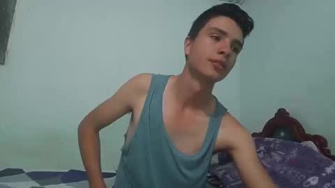 Snapshot of aleo_011 chatting on January 14, 2025, 2:08 am Alejandro online show from January 14, 2025, 2:08 am