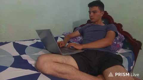 Snapshot of aleo_011 chatting on October 5, 2025, 3:16 am Alejandro online show from October 5, 2025, 3:16 am