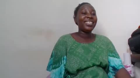 Noreen Kennth and Emilly online show from February 13, 2025, 9:51 am