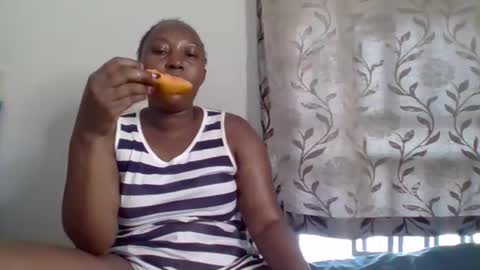 Noreen Kennth and Emilly online show from September 30, 2025, 7:24 am