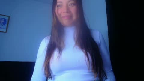 QUEEN OFF MILk  IM BACK  15 NOV online show from March 1, 2025, 2:48 am