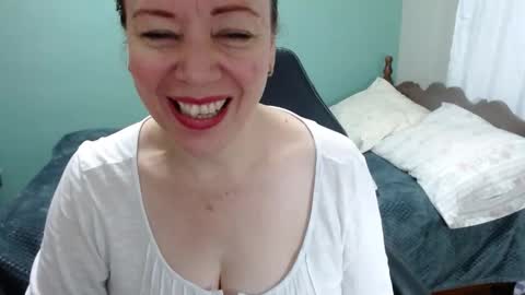 ALESKA online show from November 10, 2025, 8:57 am