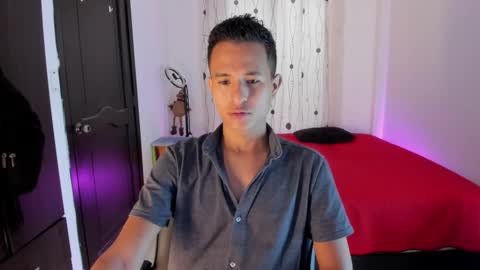 Snapshot of alessandro_wizard chatting on January 23, 2025, 2:39 pm Alessandro online show from January 23, 2025, 2:39 pm