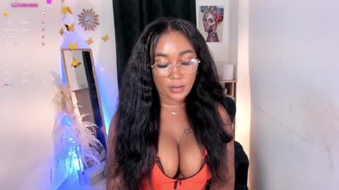 Snapshot of alessia_anderson07 chatting on January 27, 2025, 12:22 am Yy  online show from January 27, 2025, 12:22 am