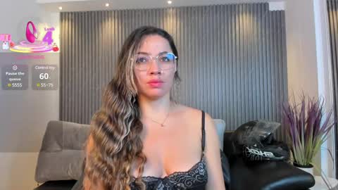 Snapshot of alessia_taylorr chatting on March 5, 2025, 12:00 pm Alessia Everyday From 0530 to 1430 Col Time online show from March 5, 2025, 12:00 pm