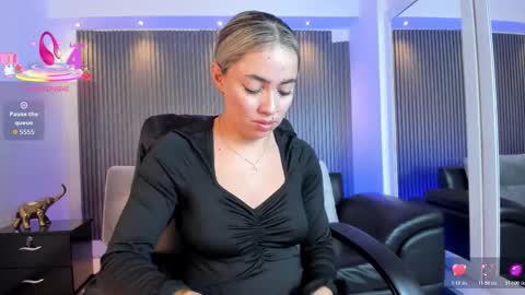 Snapshot of alessia_taylorr chatting on December 18, 2025, 12:22 pm Alessia Everyday From 0530 to 1430 Col Time online show from December 18, 2025, 12:22 pm