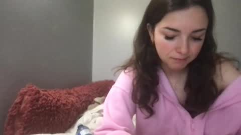 Alessia Snow online show from November 16, 2025, 12:05 am