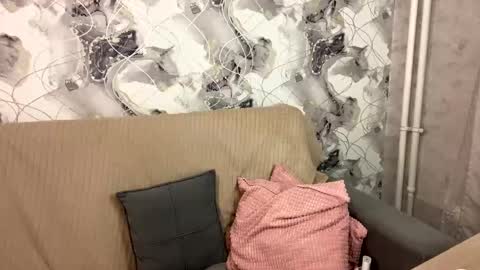 Aletta Oushen online show from February 13, 2025, 2:20 pm