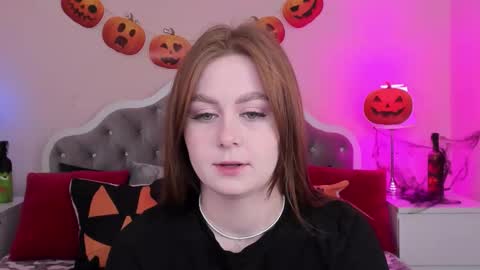 alettablacck online show from October 21, 2025, 1:17 am