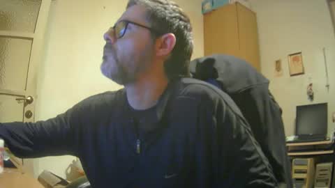 alex81pv1981 online show from February 1, 2025, 7:13 pm