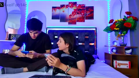 Snapshot of alex_and_fabian chatting on January 28, 2025, 6:49 pm sneider online show from January 28, 2025, 6:49 pm