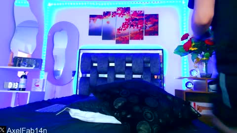 Snapshot of alex_and_fabian chatting on February 5, 2025, 6:15 pm sneider online show from February 5, 2025, 6:15 pm