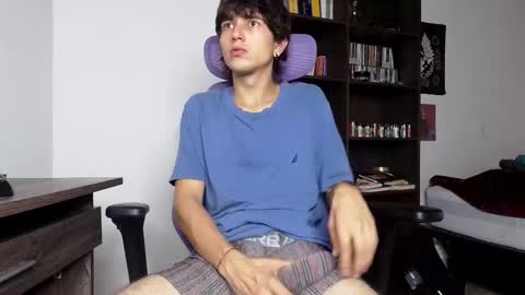 Snapshot of alex_connorr chatting on November 28, 2025, 10:12 pm alex_connorr online show from November 28, 2025, 10:12 pm