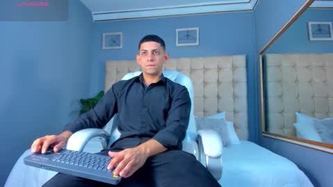 Snapshot of alex_cute77 chatting on September 18, 2025, 11:12 am alex online show from September 18, 2025, 11:12 am