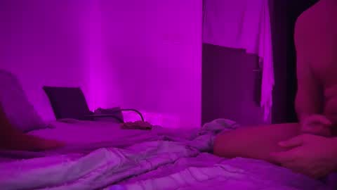 Snapshot of alex_gulgina chatting on November 4, 2025, 8:30 pm alex_gulgina online show from November 4, 2025, 8:30 pm