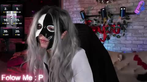 alex_howell online show from February 23, 2025, 8:55 pm