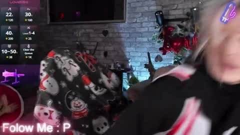 alex_howell online show from March 2, 2025, 8:40 pm