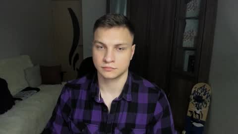 alex_milson online show from September 9, 2025, 6:51 pm