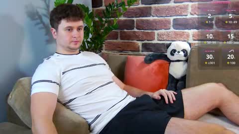 Alex online show from October 4, 2025, 7:39 am