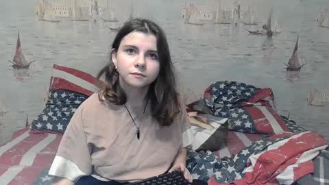 Snapshot of alex_sarah_sex chatting on December 22, 2024, 9:31 pm Alex and Sarah online show from December 22, 2024, 9:31 pm