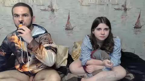 Snapshot of alex_sarah_sex chatting on February 10, 2025, 10:40 pm Alex and Sarah online show from February 10, 2025, 10:40 pm