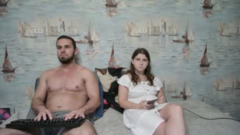 Snapshot of alex_sarah_sex chatting on October 3, 2025, 7:33 pm Alex and Sarah online show from October 3, 2025, 7:33 pm