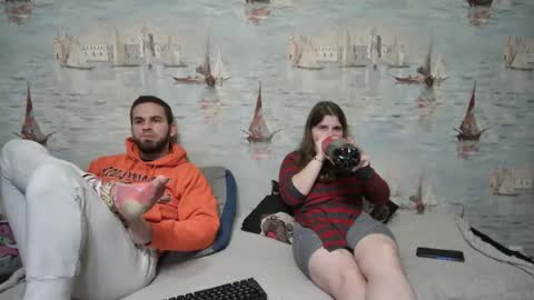 Snapshot of alex_sarah_sex chatting on October 15, 2025, 6:19 pm Alex and Sarah online show from October 15, 2025, 6:19 pm