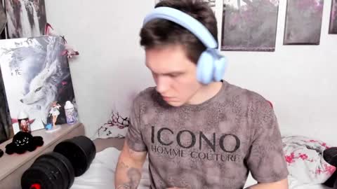 Snapshot of alex_wandhot chatting on January 24, 2025, 6:46 pm Alex WandHot online show from January 24, 2025, 6:46 pm