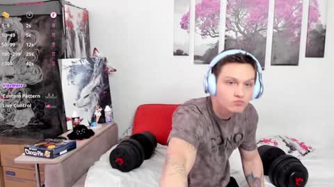 Snapshot of alex_wandhot chatting on January 25, 2025, 5:51 am Alex WandHot online show from January 25, 2025, 5:51 am