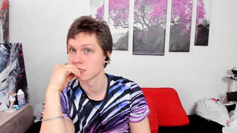 Snapshot of alex_wandhot chatting on February 8, 2025, 8:52 am Alex WandHot online show from February 8, 2025, 8:52 am