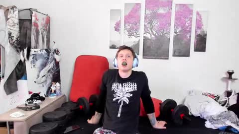 Snapshot of alex_wandhot chatting on February 14, 2025, 11:10 am Alex WandHot online show from February 14, 2025, 11:10 am