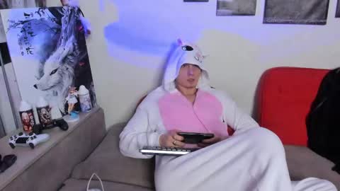 Snapshot of alex_wandhot chatting on March 7, 2025, 4:00 pm Alex WandHot online show from March 7, 2025, 4:00 pm