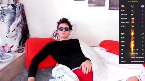 Snapshot of alex_wandhot chatting on October 26, 2025, 3:45 am Alex WandHot online show from October 26, 2025, 3:45 am