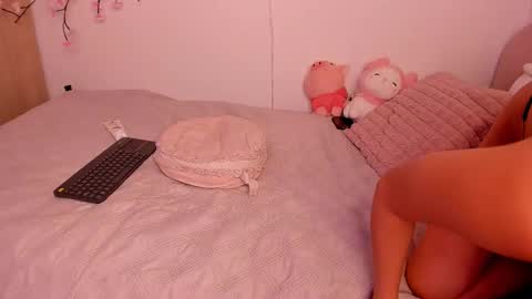 Snapshot of alexa_6908 chatting on October 25, 2025, 10:15 pm alexa online show from October 25, 2025, 10:15 pm