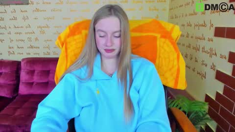 Snapshot of alexa_glory chatting on October 17, 2025, 8:00 pm Alexa online show from October 17, 2025, 8:00 pm