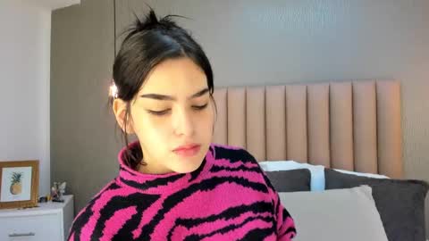 Alexa Thaylor online show from January 6, 2025, 2:36 pm